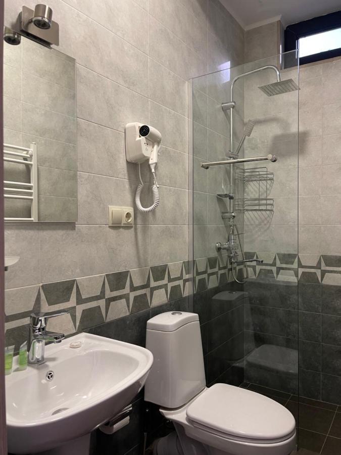Art Family Hotel Tbilisi Rom bilde