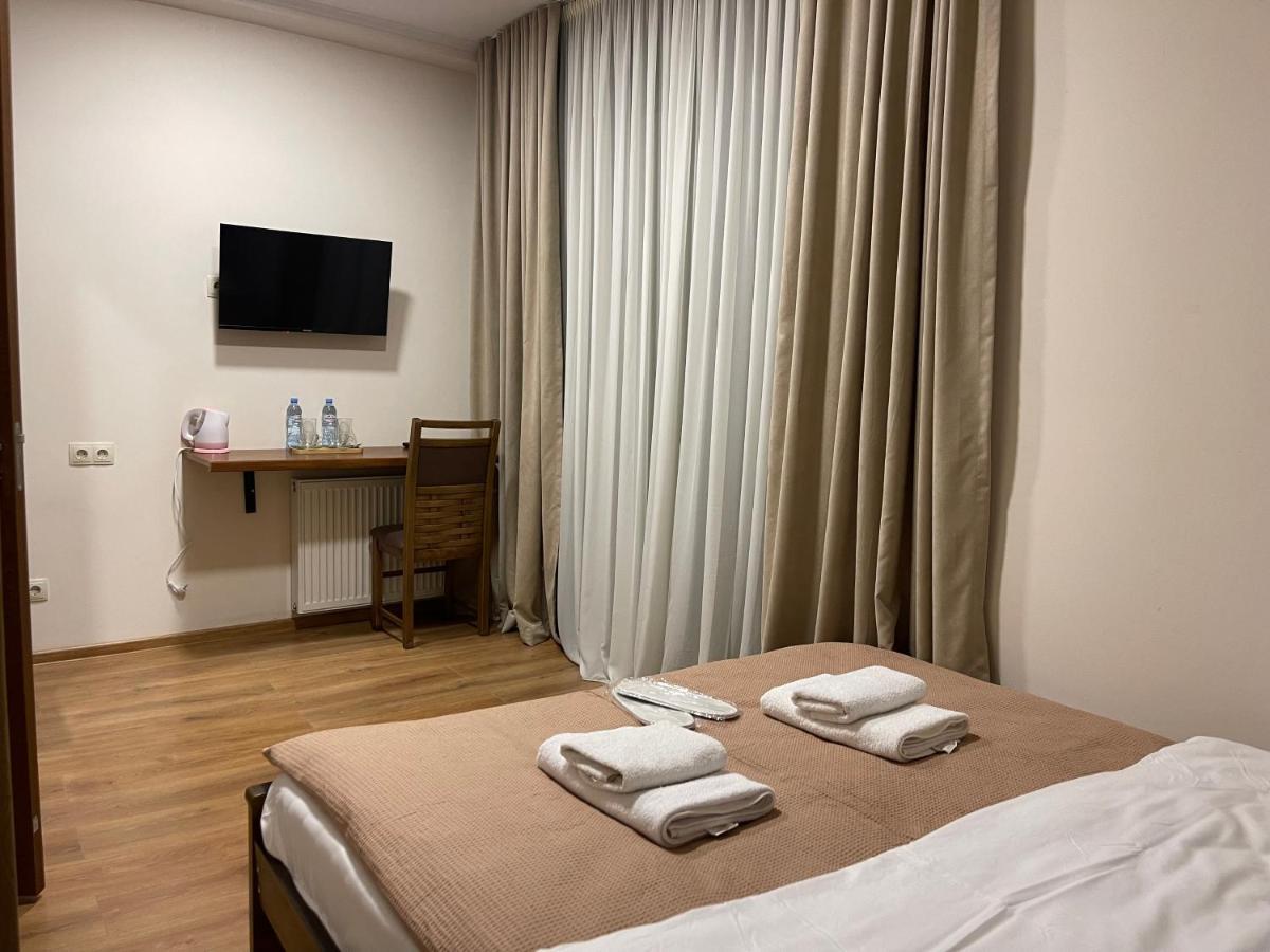 Art Family Hotel Tbilisi Eksteriør bilde